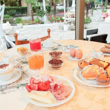 Garden Hotel
